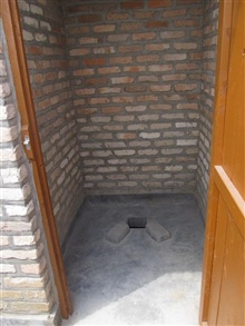 201305_latrines
