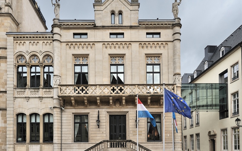 Am Sonntag, dem 14. Oktober wählt die luxemburgische Bevölkerung ein neues Parlament. (+)