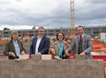 Pose de la première pierre du futur Bouneweger Lycée Luxembourg − un campus moderne pour apprendre et enseigner autrement
